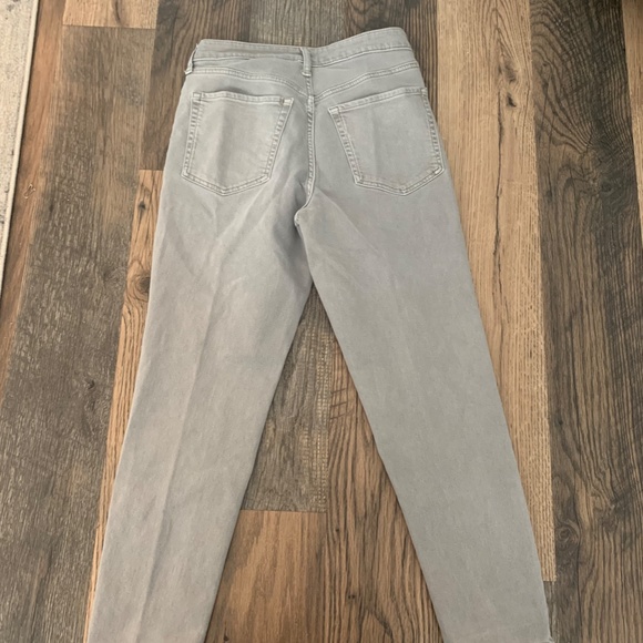 Old Navy O.G. Straight High Rise, Size 6 - Picture 6 of 6